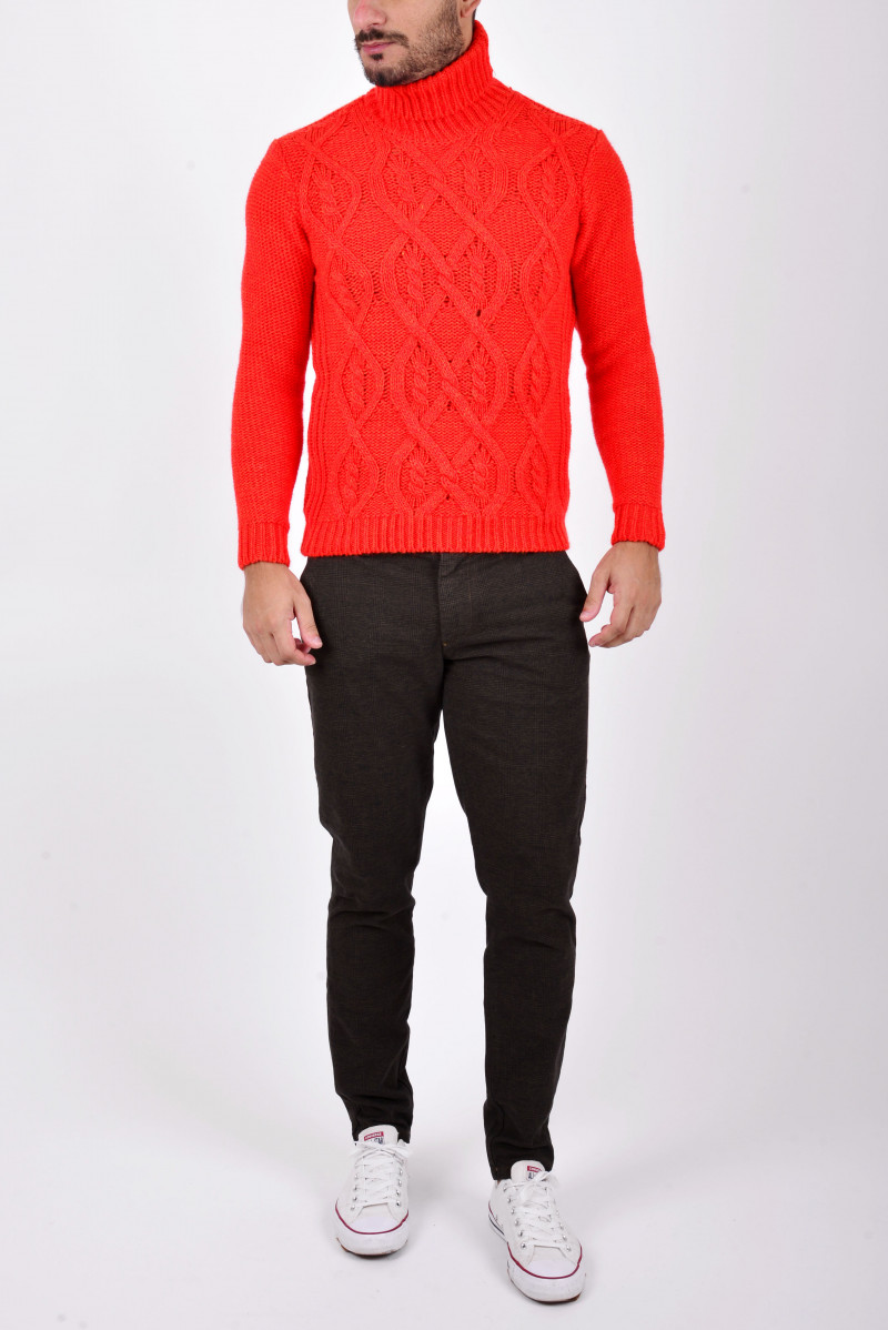 SSEINSE MAGLIA COLLO ALTO CASUAL