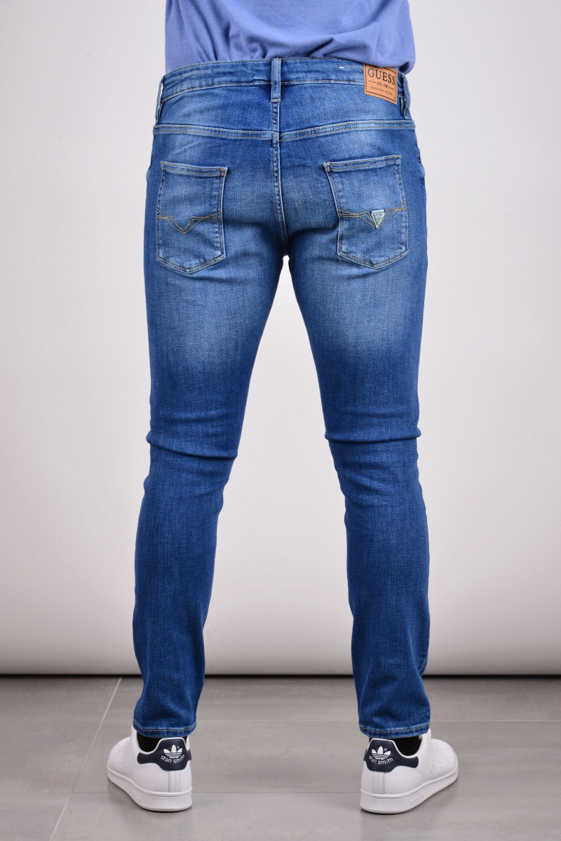 GUESS JEANS JEANSERIA