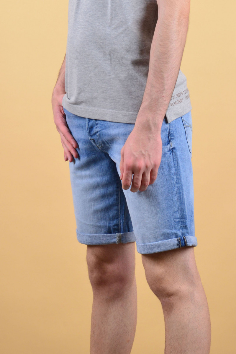 GUESS PANT CORTO BERMUDA JEANSERIA