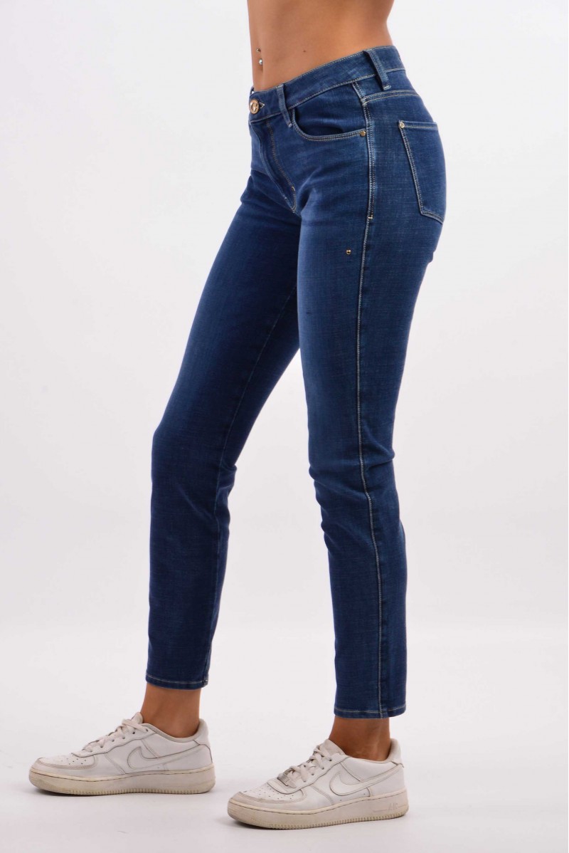 GUESS JEANS JEANSERIA