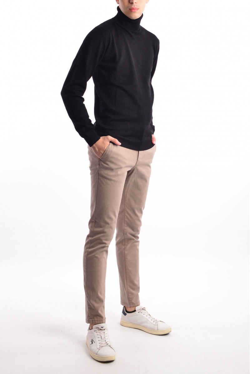 SSEINSE MAGLIA COLLO ALTO CASUAL