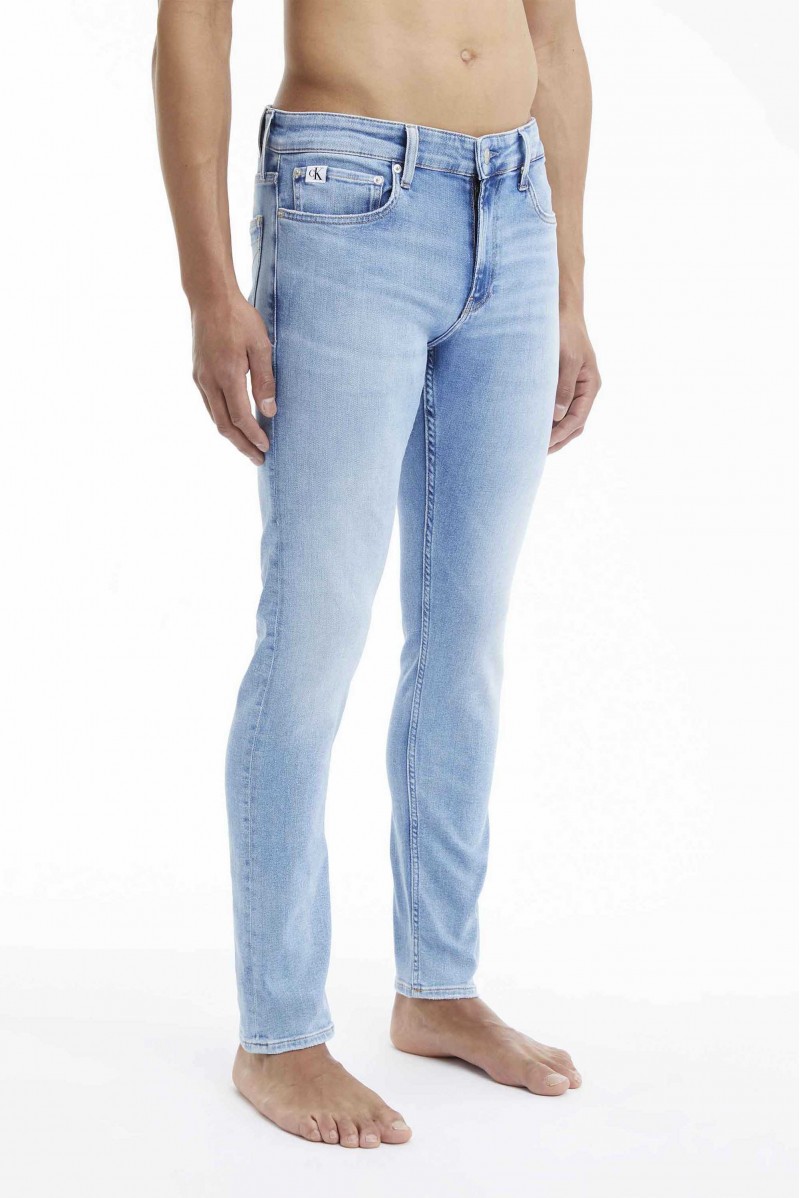 CALVIN KLEIN JEANS JEANS CALVIN KLEIN JEANSERIA
