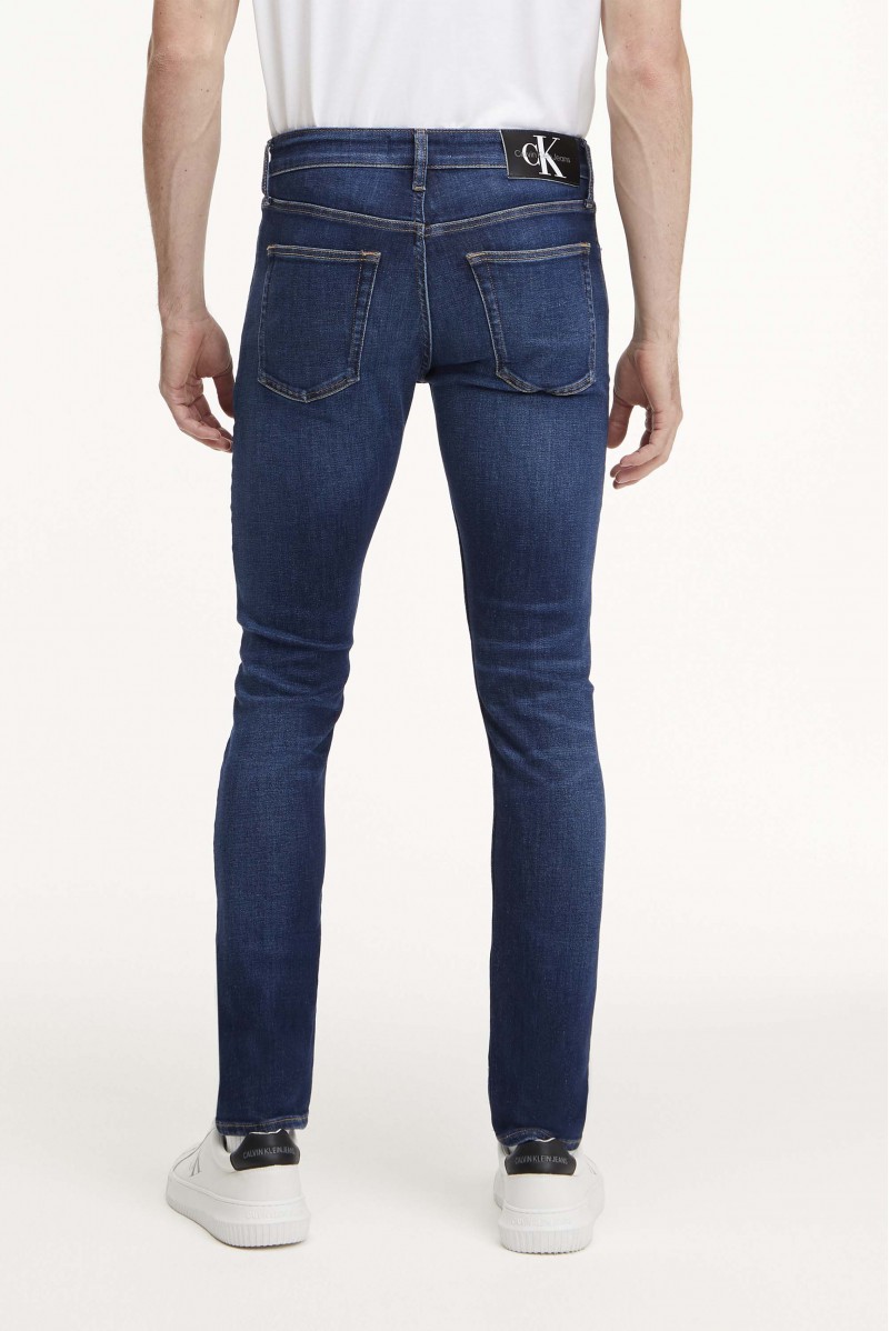 CALVIN KLEIN JEANS JEANS CALVIN KLEIN JEANSERIA