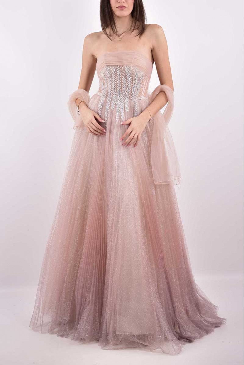 YADA ABITO LUNGO CERIMONIA