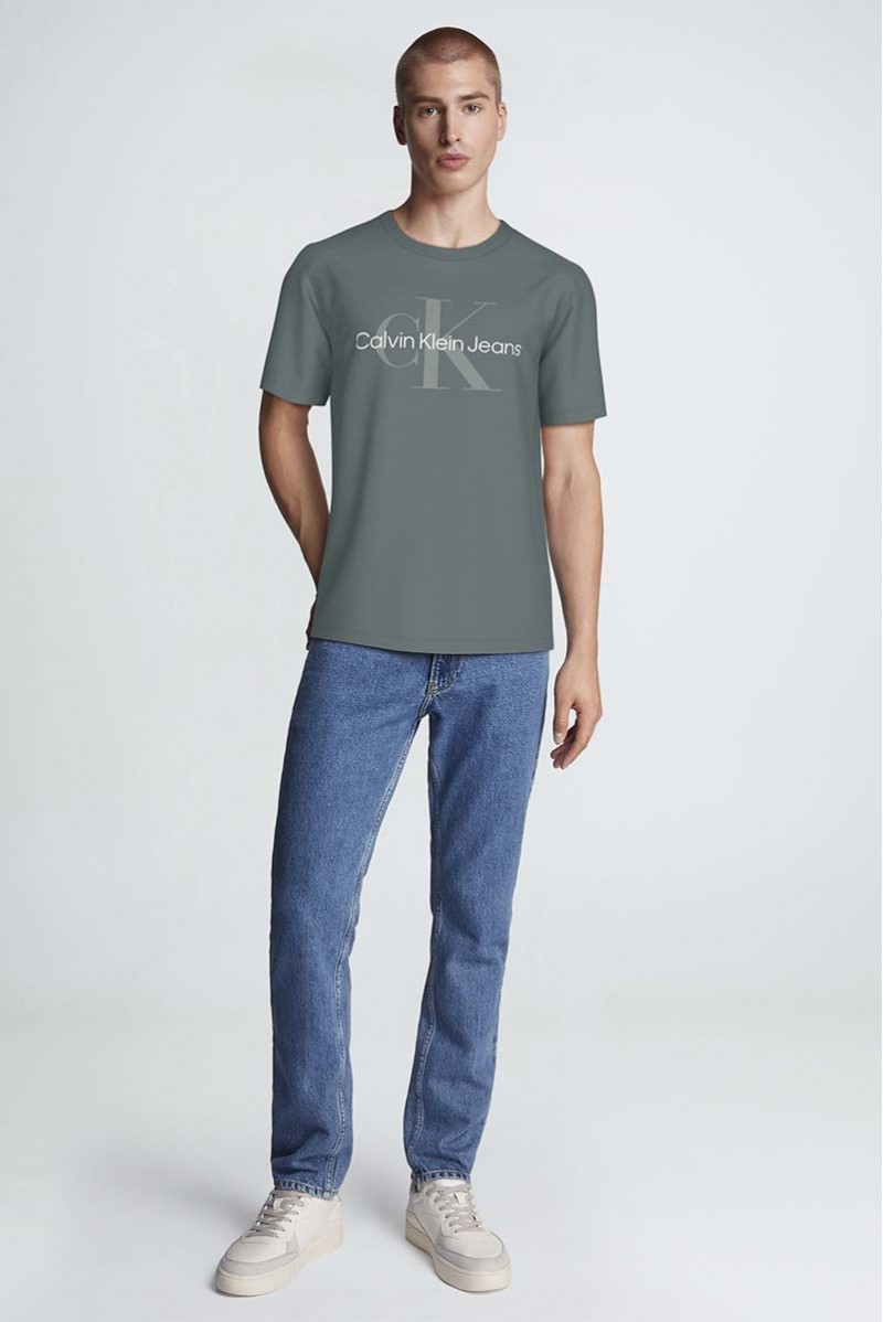 CALVIN KLEIN JEANS T-SHIRT...