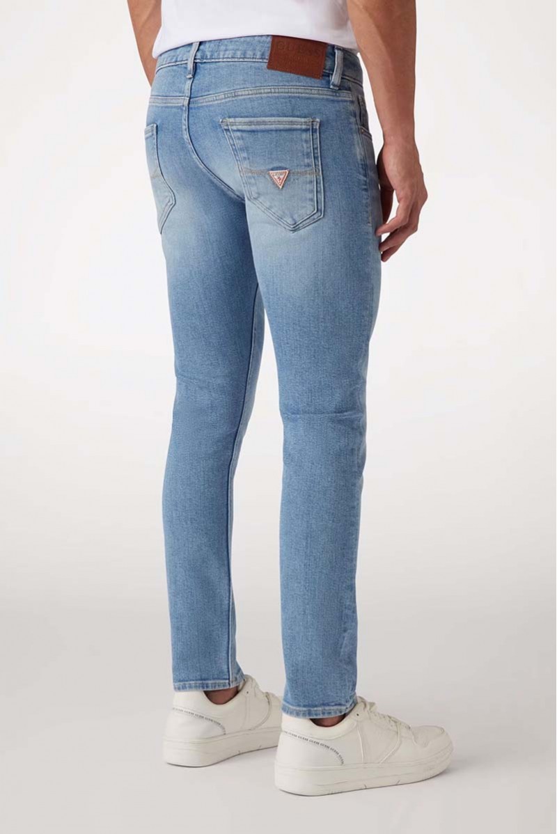 GUESS JEANS JEANSERIA