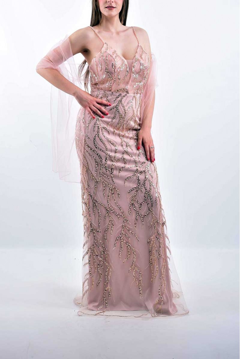 YADA ABITO LUNGO CERIMONIA