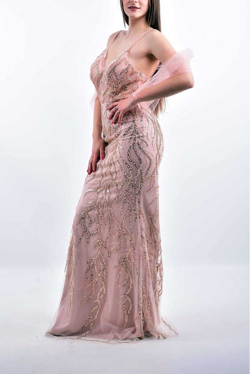 YADA ABITO LUNGO CERIMONIA