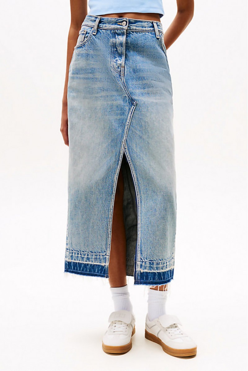 TOMMY HILFIGER GONNA...