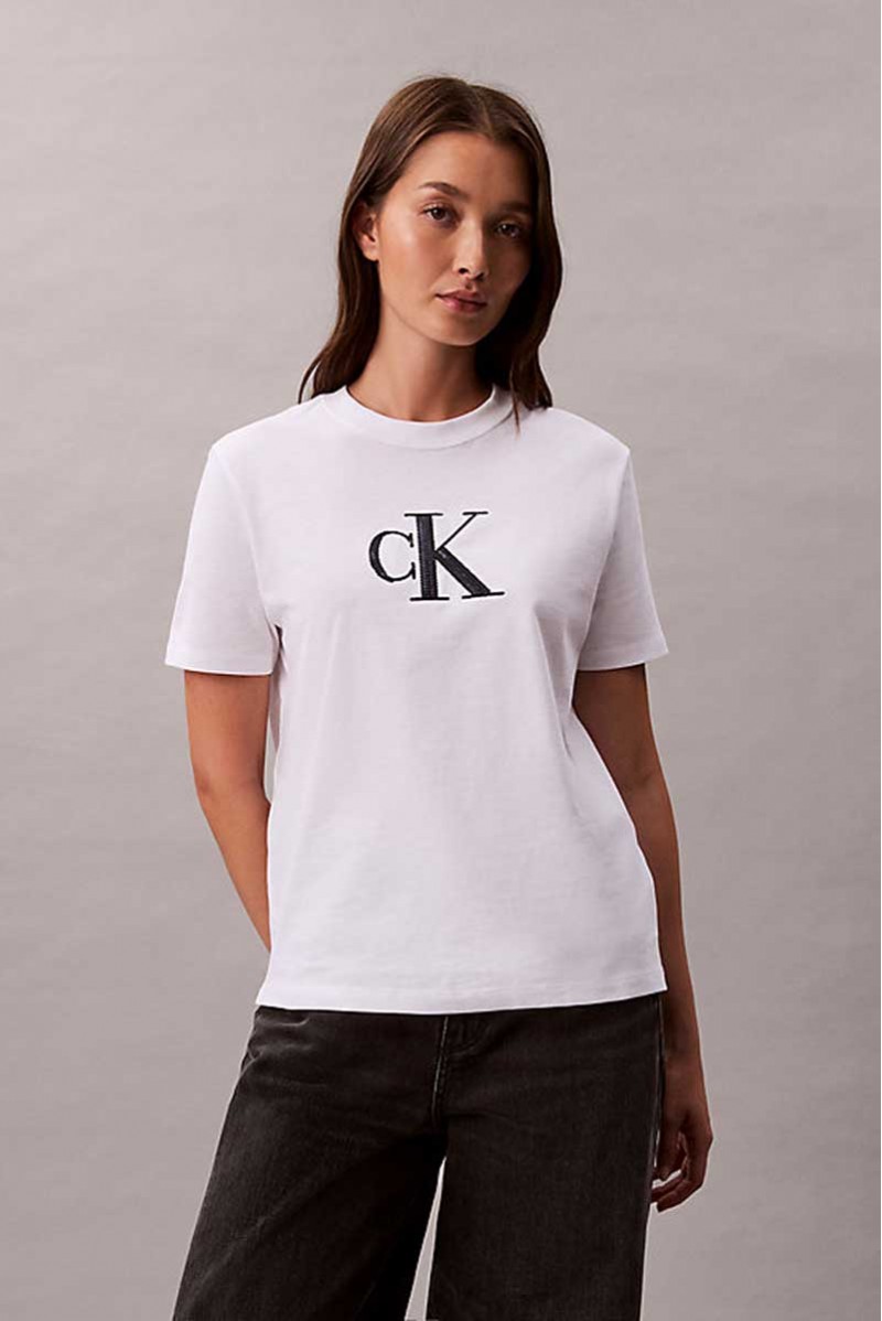 CALVIN KLEIN JEANS T-SHIRT...