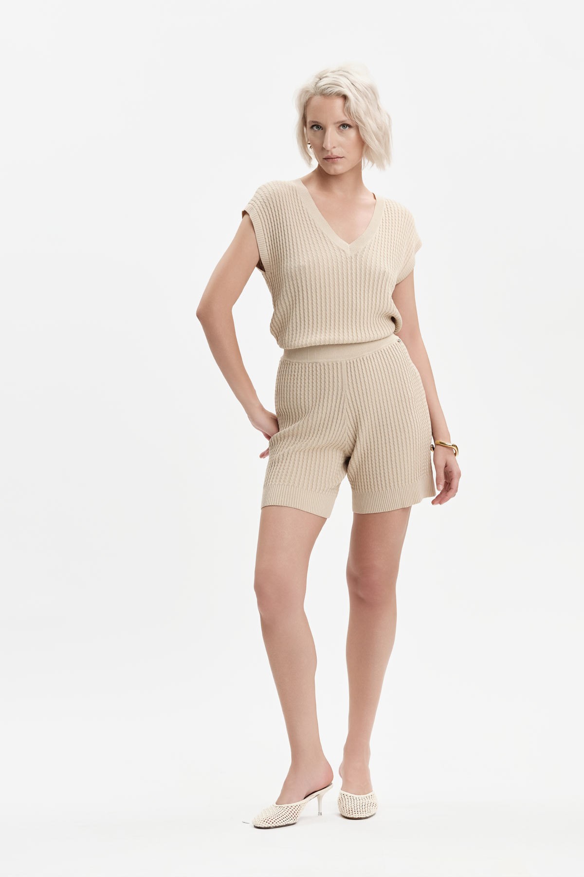 SHORTS IN MAGLIA TRECCE - WW31075
