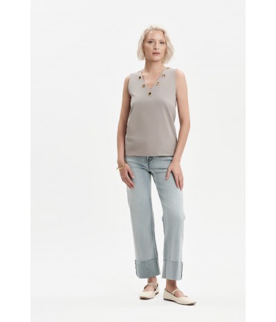 T-SHIRT SCOLLO A V CON OCCHIELLI - WW31159