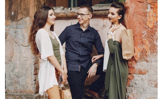 Moda Primavera 2026 Uomo e Donna: Tendenze, Colori, Outfit e Brand per Rinnovare il Tuo Stile